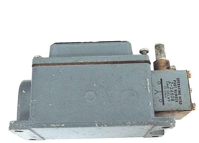 ALLEN BRADLEY 802T-R3TD SER. 1 OILTIGHT LIMIT SWITCH W/ Z-24808 HEAD