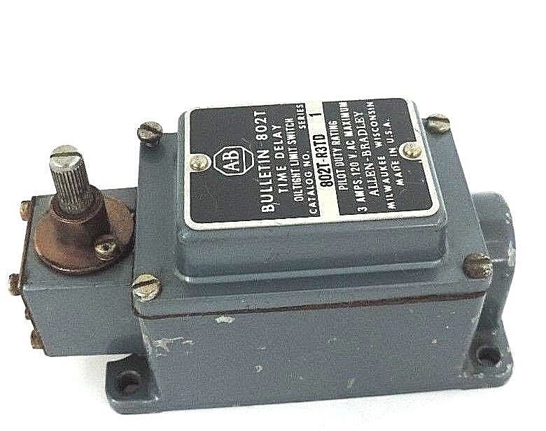 ALLEN BRADLEY 802T-R3TD SER. 1 OILTIGHT LIMIT SWITCH W/ Z-24808 HEAD