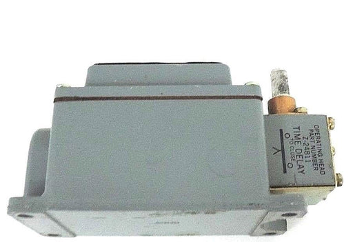 ALLEN BRADLEY 802T-R2TD SER. 1 TIME DELAY OILTIGHT LIMIT SWITCH W/ Z-24811 HEAD