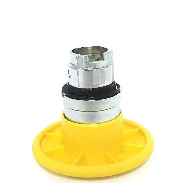 NEW TELEMECANIQUE ZB4BR5 MOMENTARY MUSHROOM 60MM YELLOW