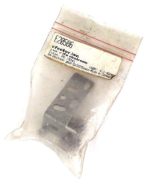 NIB IFM EFECTOR E20586 ANGLE BRACKET ASSEMBLY