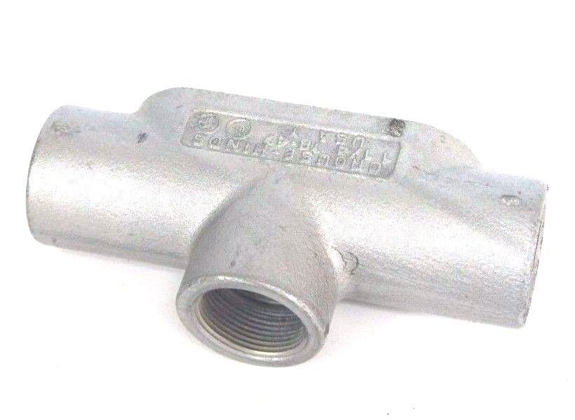 NIB COOPER CROUSE HINDS TB47 CONDUIT BODY OUTLET BOX FORM 7, 18.5 CU IN, 1-1/4"