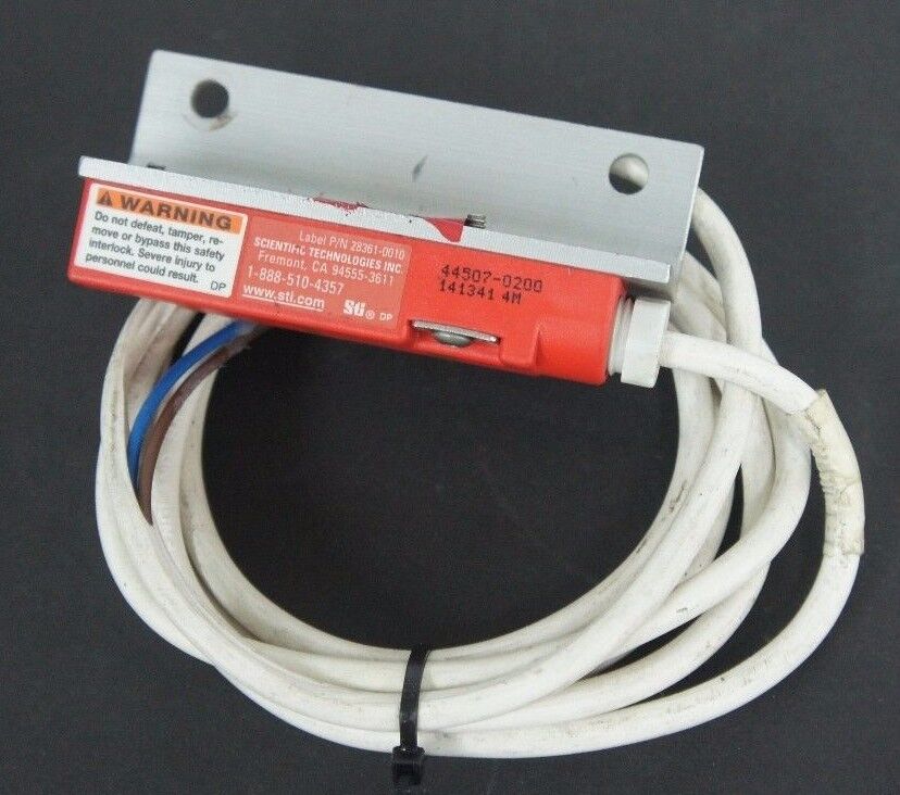 STI 44507-0200 SAFETY INTERLOCK SWITCH 141341