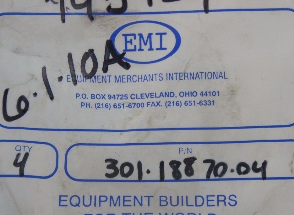 LOT OF 4 NEW EQUIPMENT MERCHANTS INTERNATIONAL 301-18870-04 FITTINGS 3011887004
