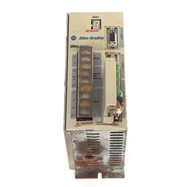 ALLEN BRADLEY 2098-DSD-005X ULTRA 3000I DRIVE SER: B F/W: V1.41 P/N: 9101-1768