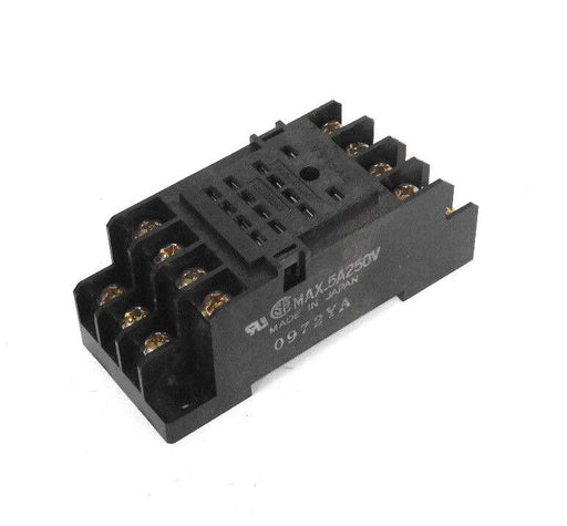 LOT OF 3 NEW OMRON 2-M4X10 RELAYS 5A, 250V