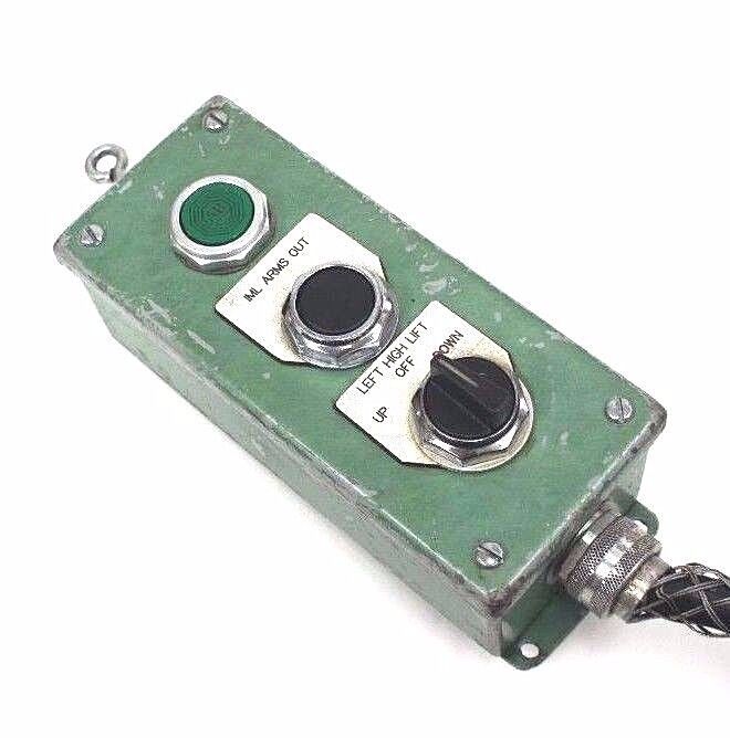 HOFFMAN E-3PB ENCLOSURE PENDANT STATION W/ ALLEN BRADLEY 800T-A SER. T & CABLE