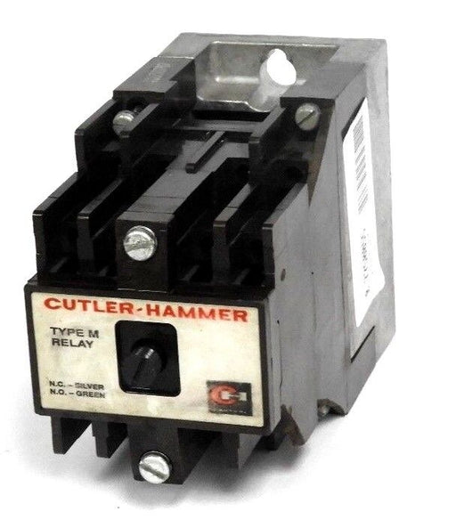 CUTLER HAMMER D26MB TYPE M RELAY W/ D26MD FRONT DECK ATTACHMENT