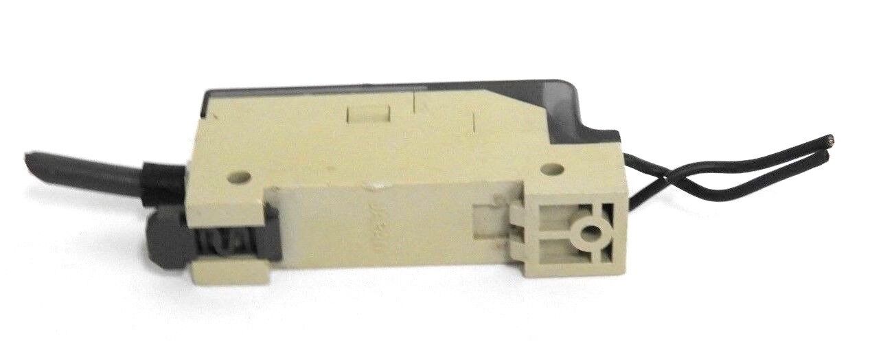 OMRON E3C-JC4P PHOTOELECTRIC AMPLIFIER/ALARM 12-24VDC 2M CABLE E3CJC4P