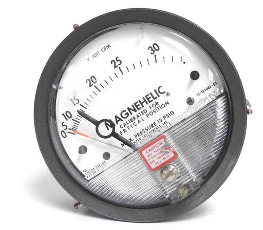 DWYER 12-167002-01 PRESSURE GAUGE 15 PSIG 1216700201