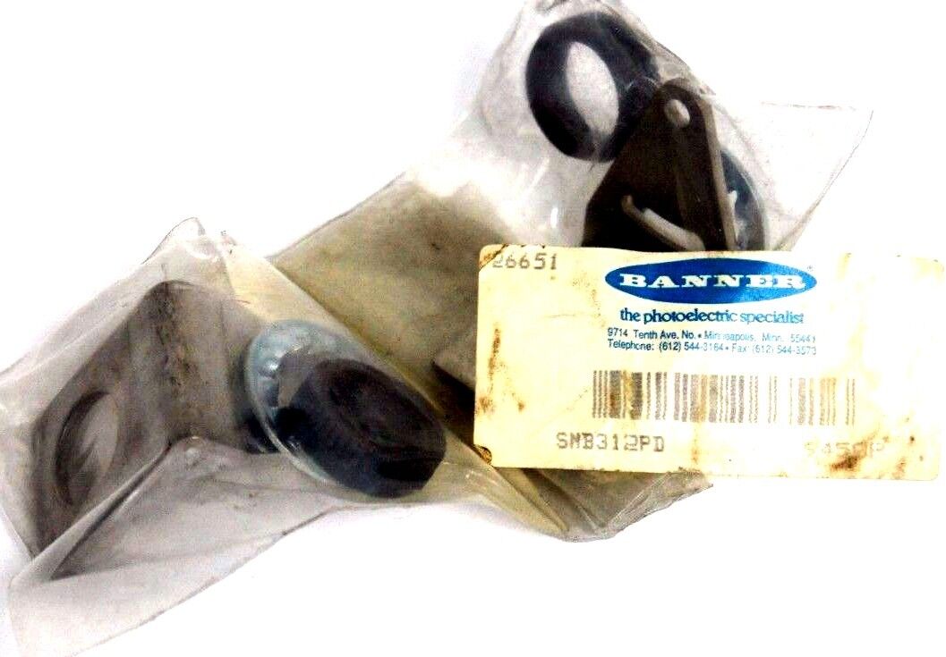 LOT OF 2 NEW BANNER SMB312PD MOUNTING BRACKETS PHOTOELECTRIC MINIBEAM 26651