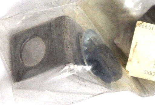 LOT OF 2 NEW BANNER SMB312PD MOUNTING BRACKETS PHOTOELECTRIC MINIBEAM 26651