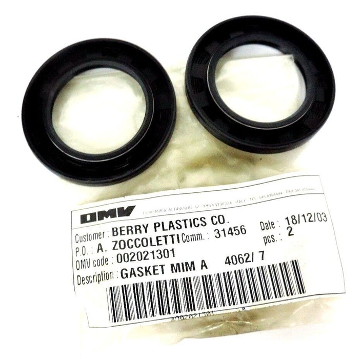 LOT OF 2 NEW OMV 002021301 OIL SEAL 40X62X7