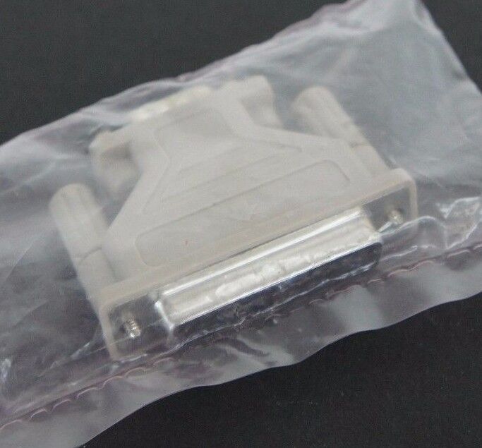 NEW GE FANUC HE693XTADP CABLE CONVERTER 9PIN TO 25PIN