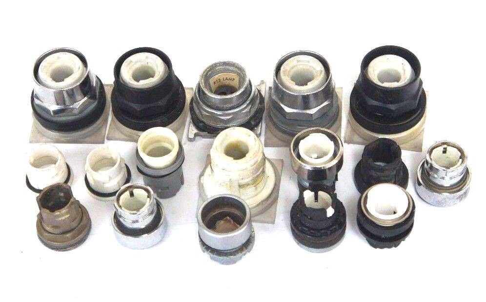 LOT OF MISCELLANEOUS PUSH BUTTON HARDWARE
