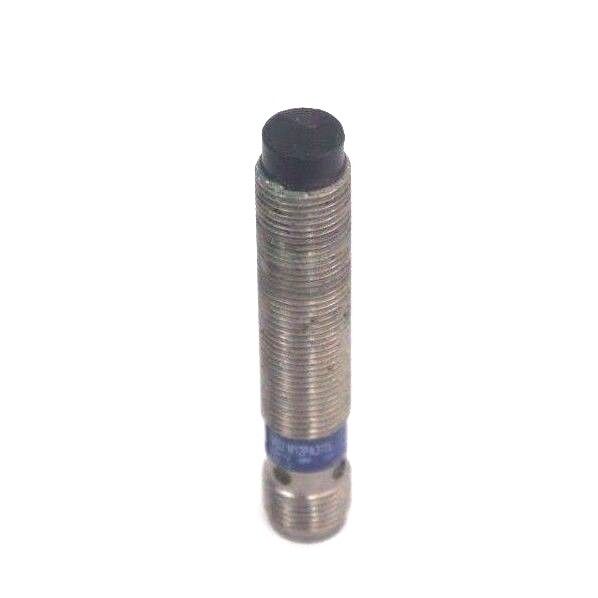 TELEMECANIQUE XS2-M12PA370D INDUCTIVE PROXIMITY SENSOR 2.5MM RANGE