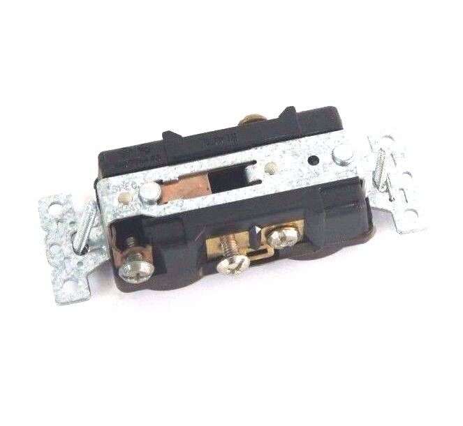 NIB ARROW HART AH5242 DUPLEX RECEPTACLE 2P, 3W, 15A, 125V, BROWN