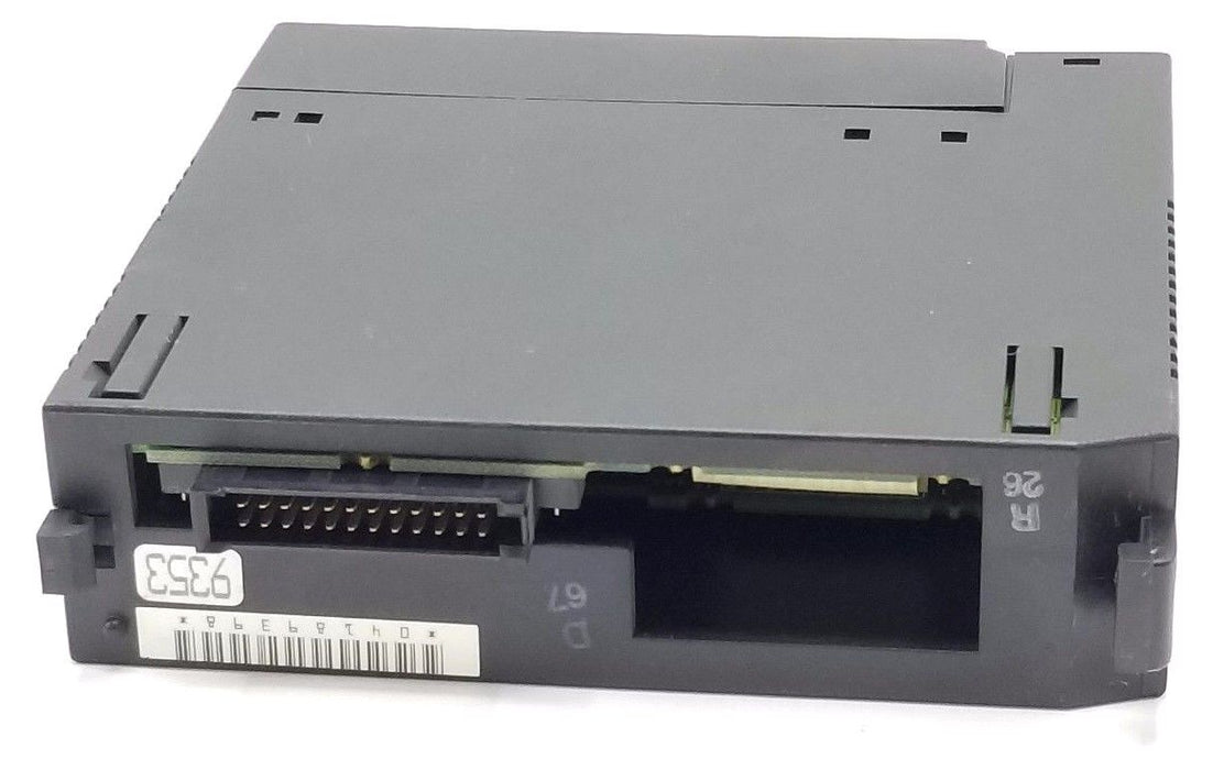 GE FANUC IC693MDL654C INPUT MOUDLE TTL 32 PT