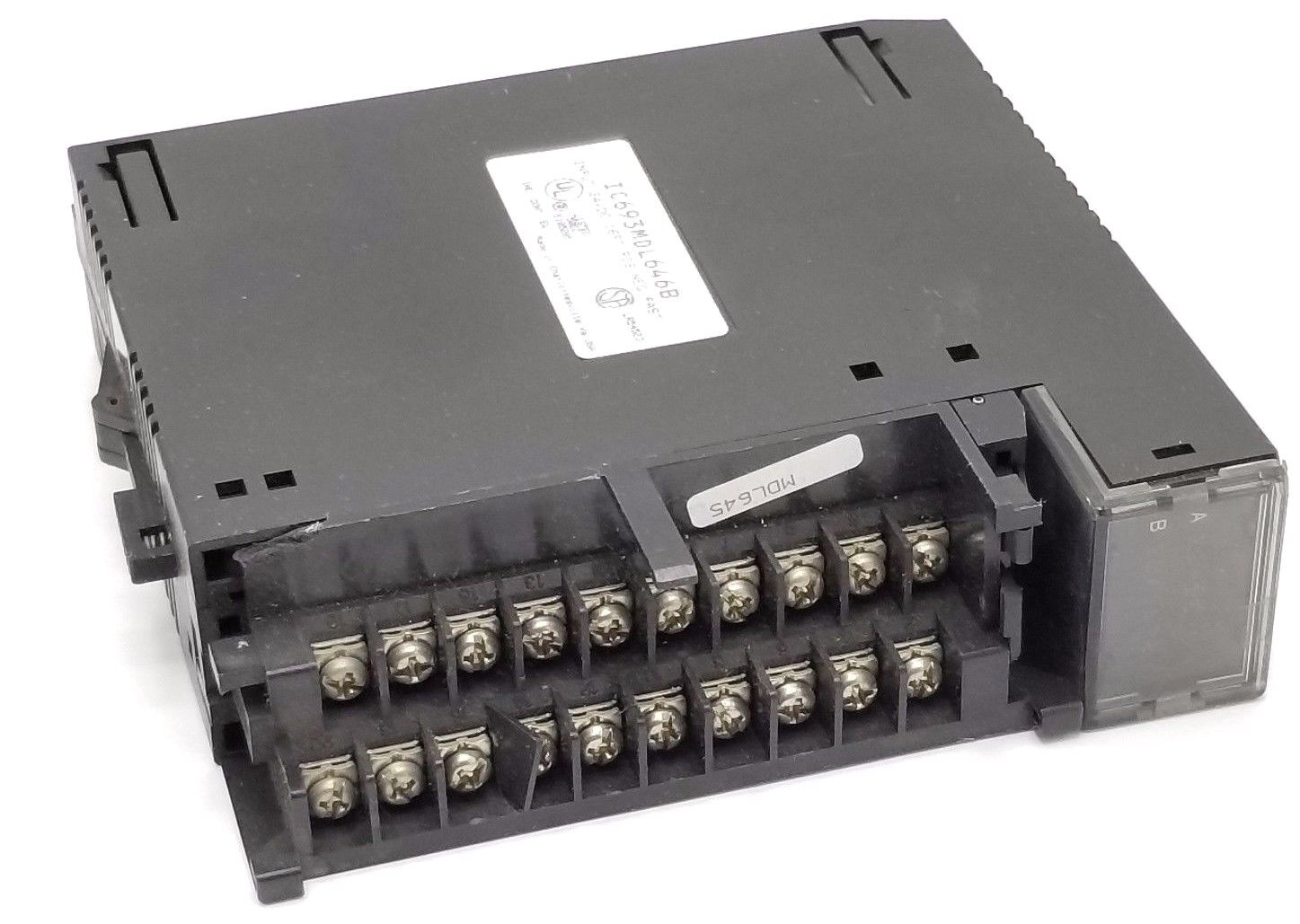 GE FANUC IC693MDL646B INPUT MODULE 24VDC 16PT POS/NEG FAST MISSING DOOR