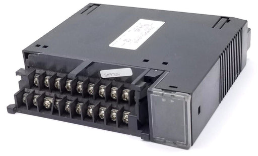 GE FANUC IC693MDL646B INPUT MODULE 24VDC 16PT POS/NEG FAST MISSING DOOR