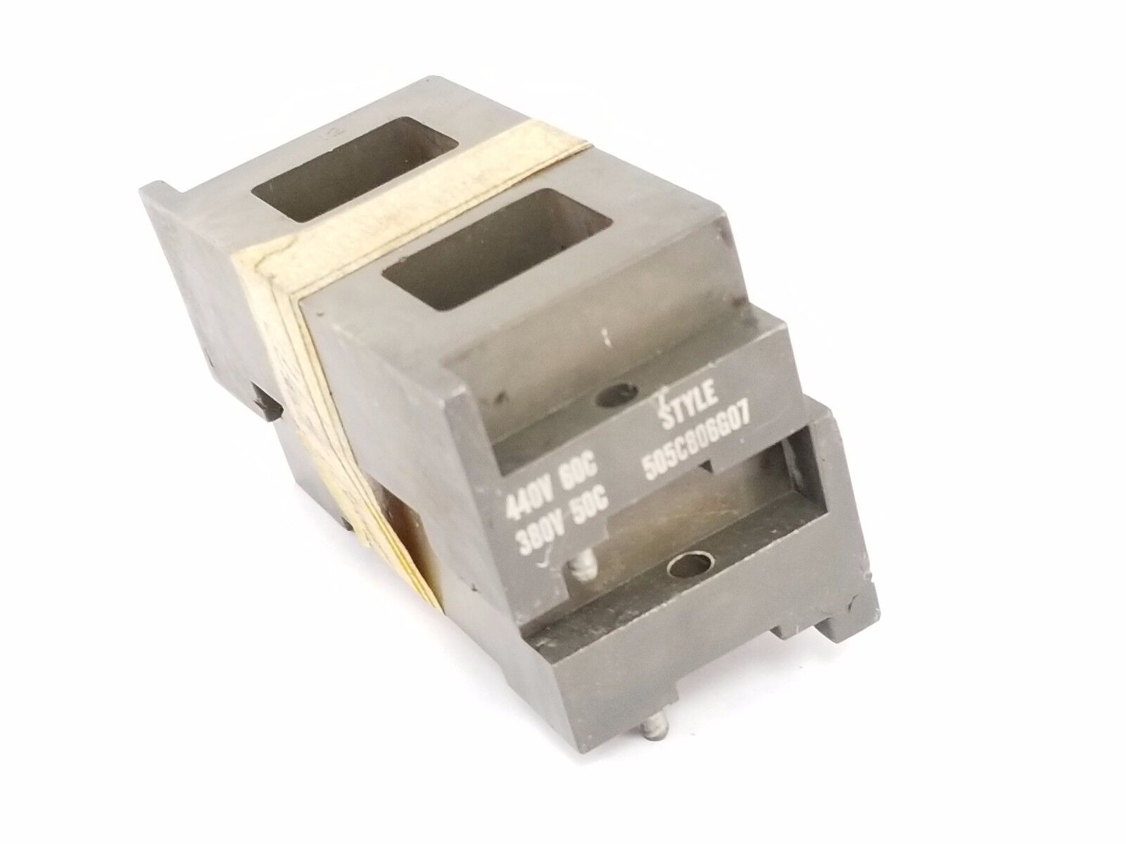 LOT OF 2 CUTLER HAMMER 505C806G07 COILS 440V 60CY, 380V 50C