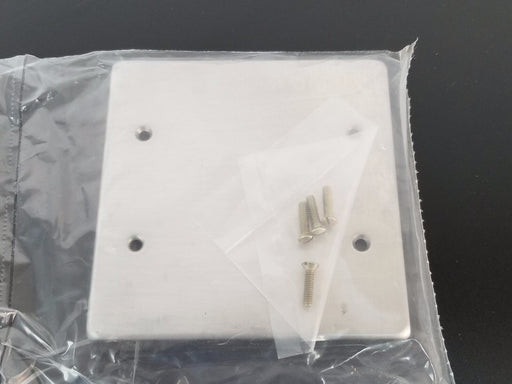 BOX OF 10 NEW HUBBELL KILLARK 2FB STAMPED ALUMINUM BLANK COVERS (2 GANG)