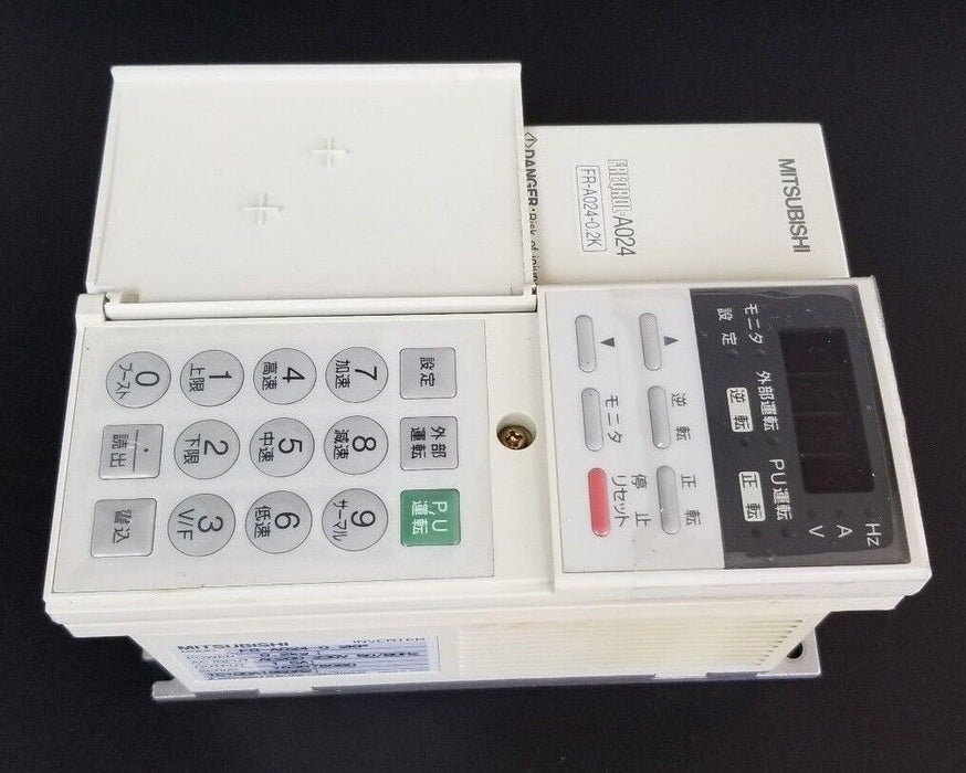 MITSUBISHI FR-A024-0.2KP INVERTER AC200-230V 50/60HZ, 0.2KW, W/ FR-PU03 UNIT