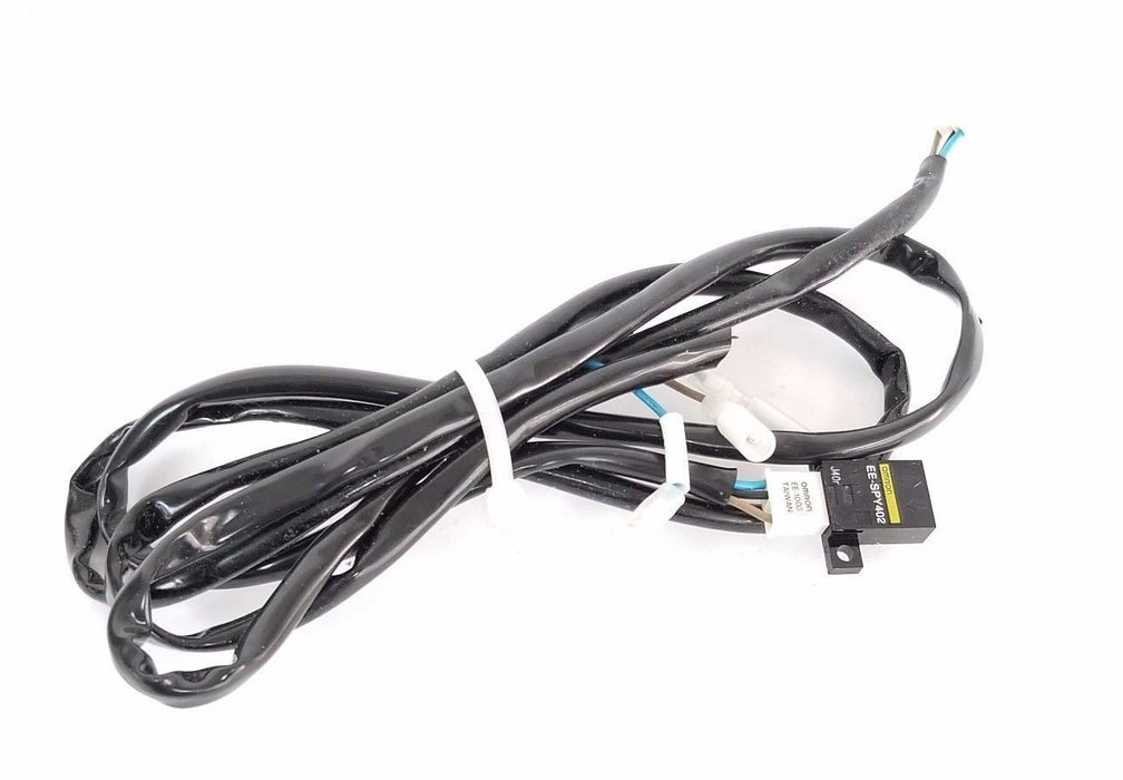 OMRON EE-SPY402 DIFFUSE PMS PMOD 5MMSD L-ON TS W/ EE-1003 CABLE