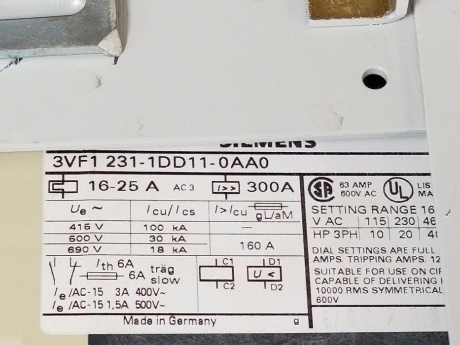 SIEMENS 3VF1 231-1DD11-0AA0 CIRCUIT BREAKER W/ BRACKET 3VF12311DD110AA0