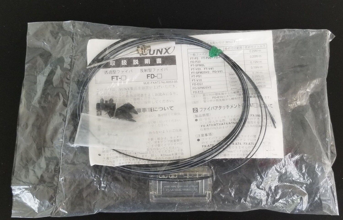 NEW SUNX FD-NFM2S4 FIBER OPTIC SENSOR FDNFM2S4