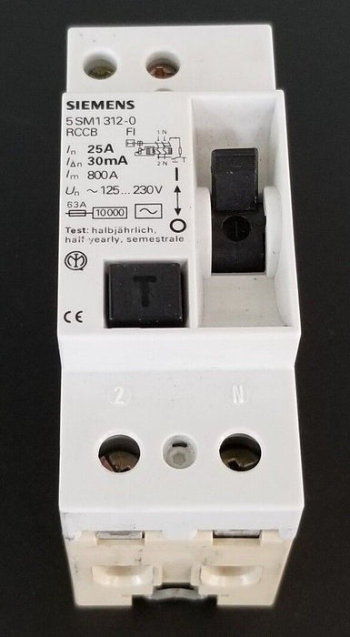 SIEMENS 5SM1312-0 CIRCUIT BREAKER 125-230V, 2P, 25A, 5SM13120