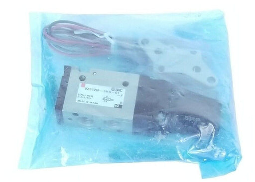 NEW SMC VZ512M-5HS-01-F SOLENOID VALVE, 24VDC, VZ0P70, VZ512M5HS01F