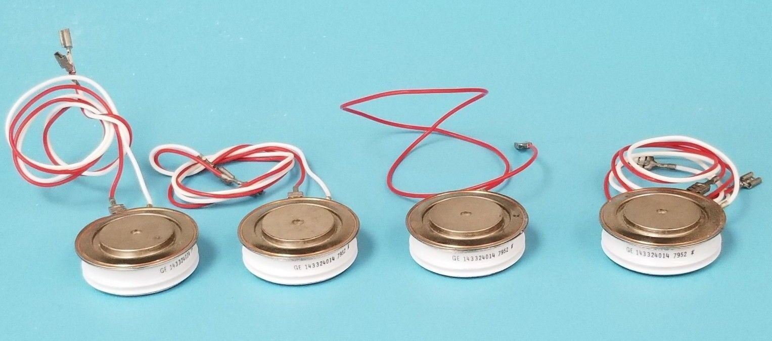LOT OF 4 GENERAL ELECTRIC 143324014 VARISTORS MINI 2WIRE CONNECTION