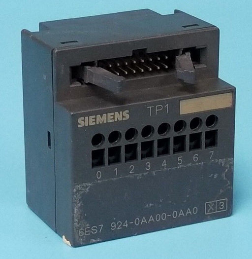 SIEMENS 6ES7-924-0AA00-0AA0 TERMINAL BLOCK 1-TIER S7300 SCREW 8 CH