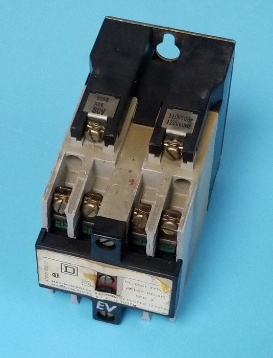 SQUARE D 8501-X040 CONTROL RELAY SER. A, FORM HV, 8501X040 W/ 9998X44 COIL