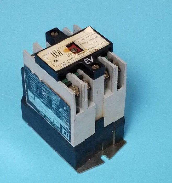 SQUARE D 8501-X040 CONTROL RELAY SER. A, FORM HV, 8501X040 W/ 9998X44 COIL