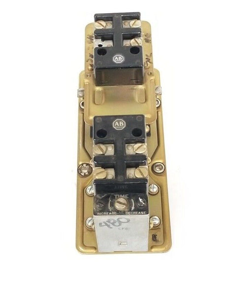 ALLEN BRADLEY 849-ZOC32 PNEUMATIC TIMER SER. B 600V, 10A, 21A240, 440V, 60HZ