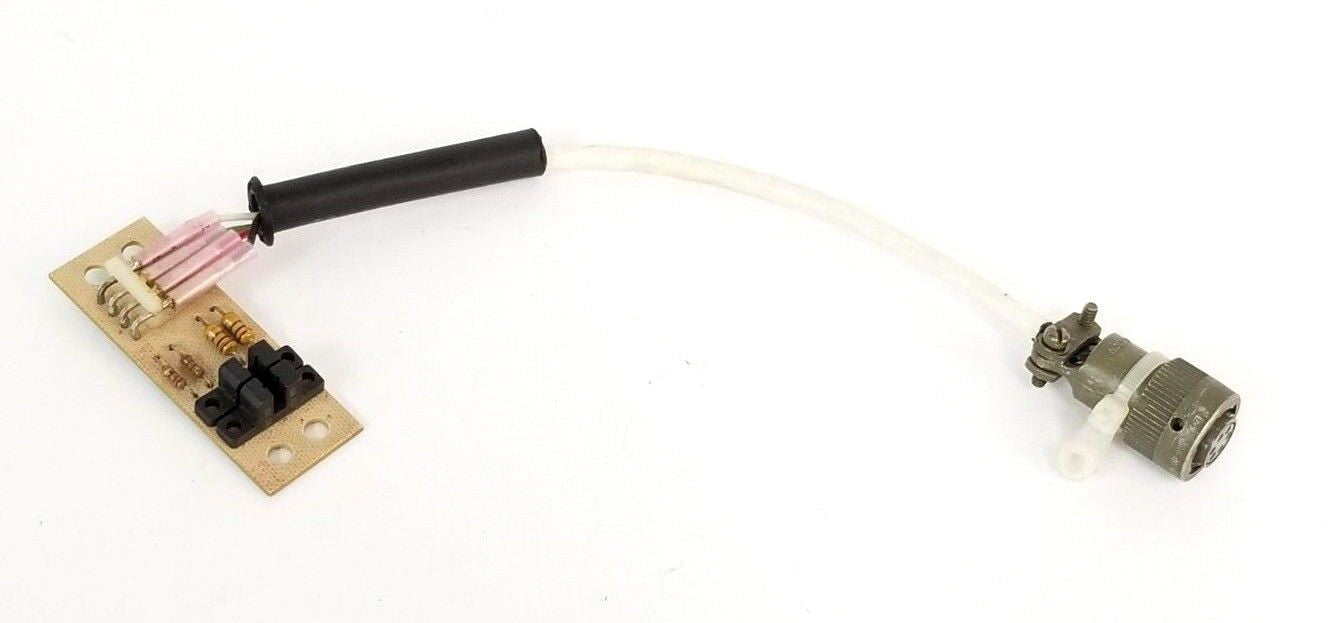 CD ASSOCIATES 852070 PC BOARD REV. B W/ ITT 7805 MS3116F10-6S , 9779-513-6