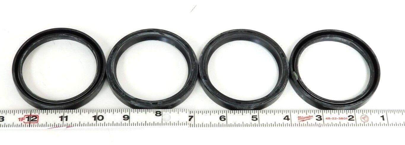 LOT OF 4 NEW NAK 60X74X10 SEALS