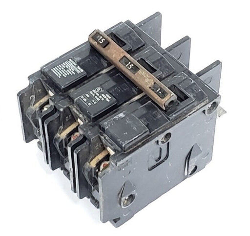 ITE SIEMENS BQ3B015 CIRCUIT BREAKER 15A 3 POLE HACR 240V BQ