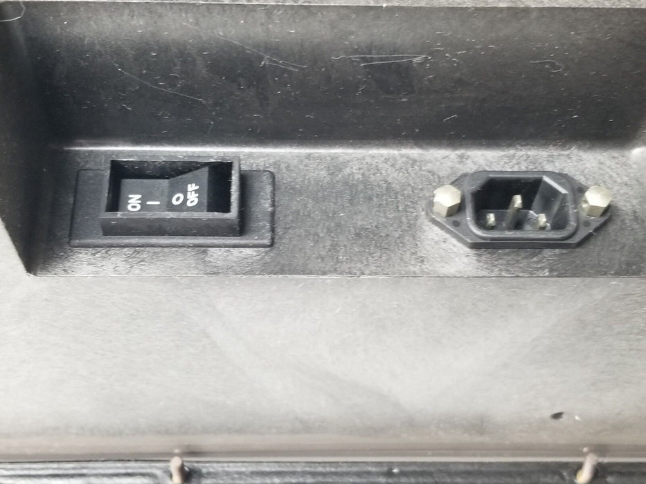 ALLEN BRADLEY 6170-ECCD1A1EBZZ INDUSTRIAL COMPUTER WORKSTATION SER. A T70