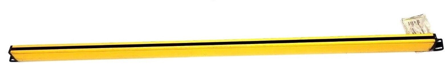 HONEYWELL 3LC72 LIGHT CURTAIN DETECTOR 3 TRANSMITTER 72'' 9674412 (REPAIRED)