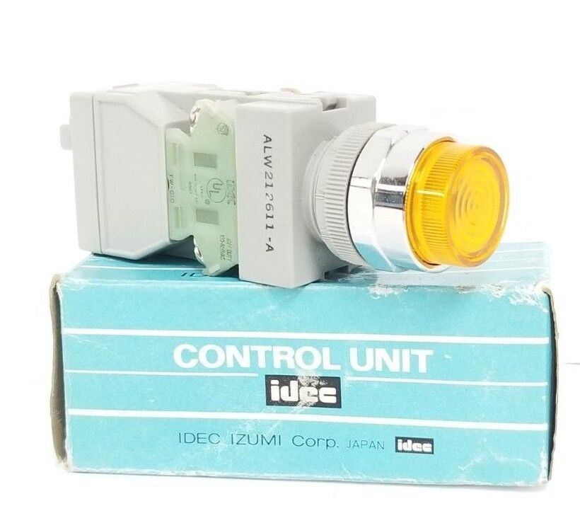 NIB IDEC ALW212611-A 22MM PUSHBUTTON ILLUMINATED ALW212611-A, 6.3V, 1W