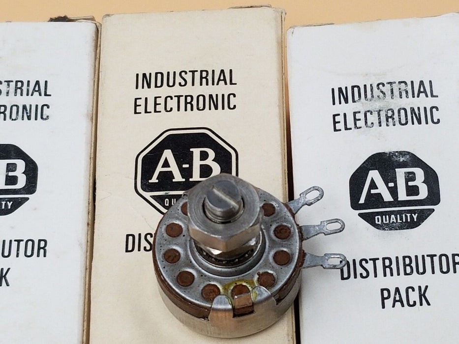 LOT OF 3 NIB ALLEN BRADLEY JA1L040S252UC POTENTIOMETERS 2.5KOHM 10% TYPE: J