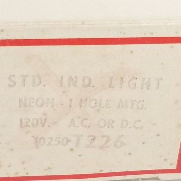 NEW CUTLER-HAMMER 10250T226 INDICATOR LIGHT, 120V