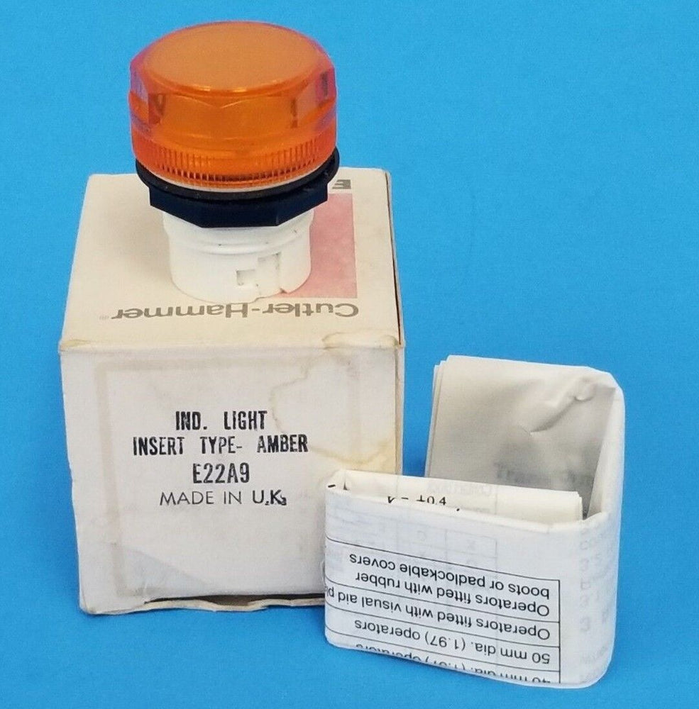NIB EATON CUTLER-HAMMER E22A9 IND. LIGHT INSERT TYPE - AMBER