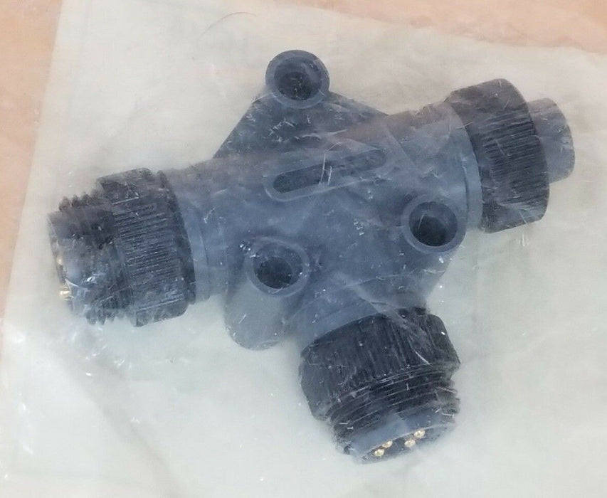 NEW COOPER 5000111-553 D-NET INTRUSIVE POWER TEE, 300V, 8A, 5000111553