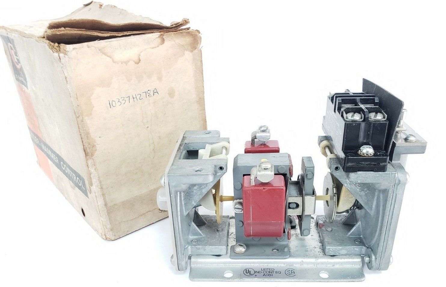 NEW CUTLER-HAMMER 10337H278A PNEUMATIC TIMER
