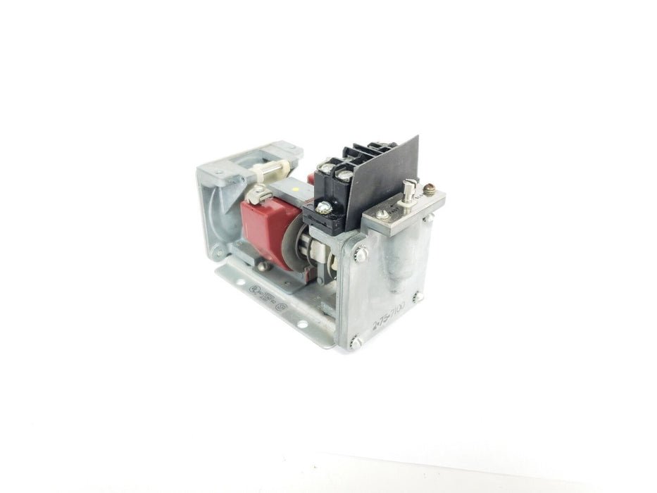 NEW CUTLER-HAMMER 10337H278A PNEUMATIC TIMER