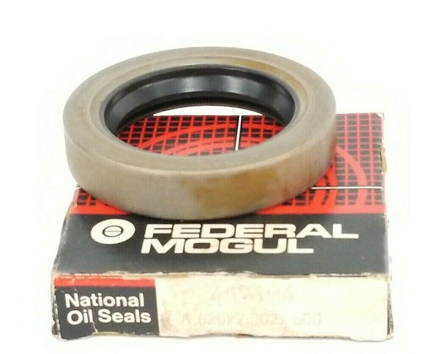 NIB NATIONAL OIL SEALS 450194 OIL SEAL 1.625X2.502X.500 IN.